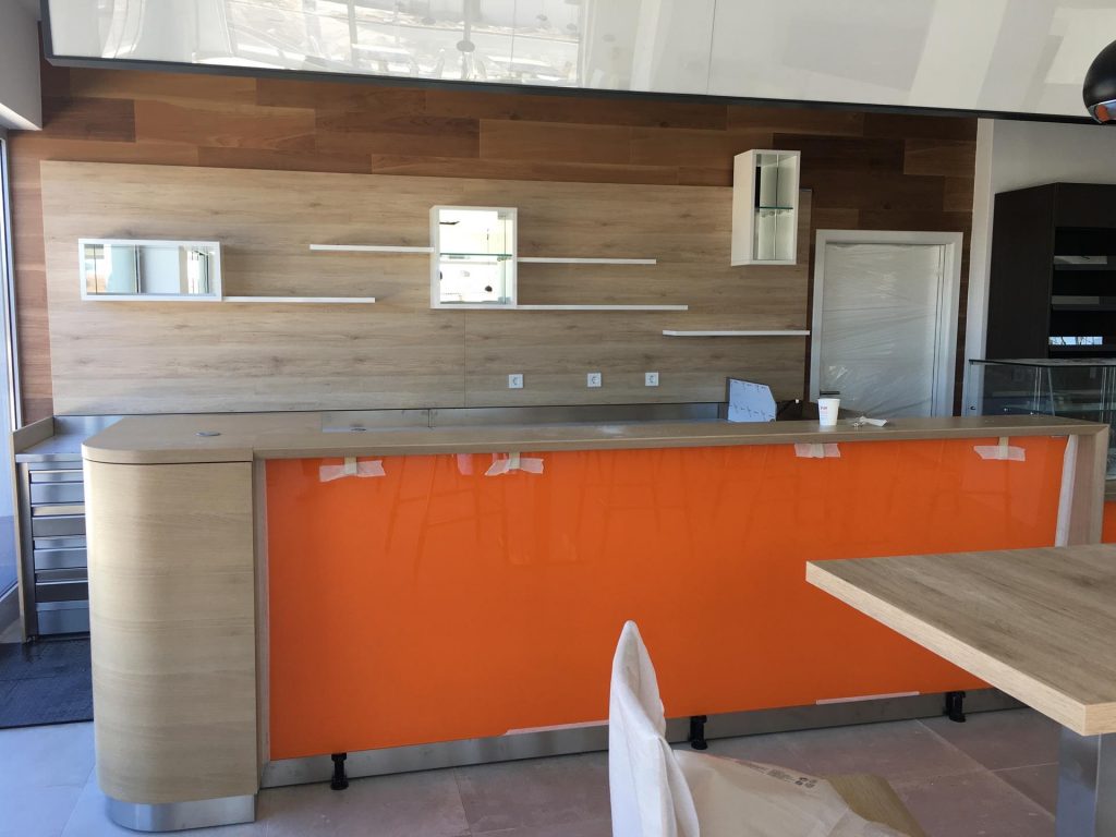 Pirikom | Benzinske postaje