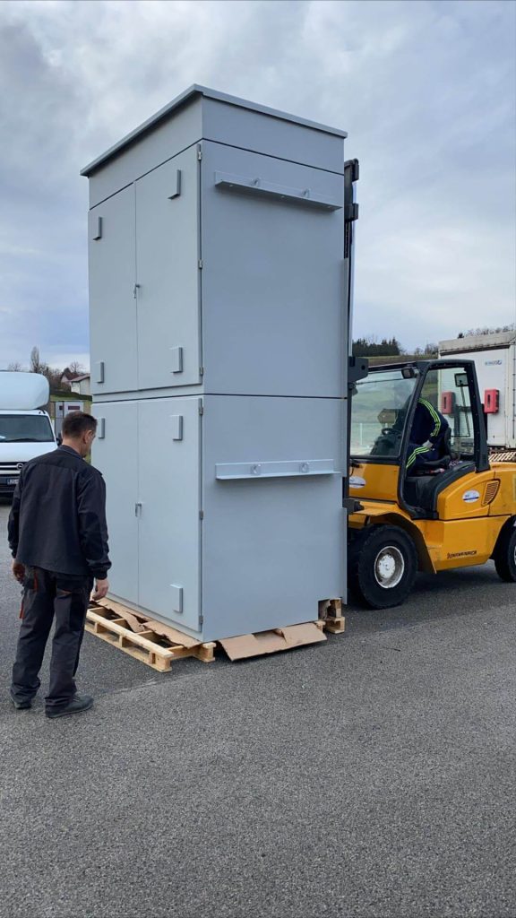 Pirikom | Upravljački ormar